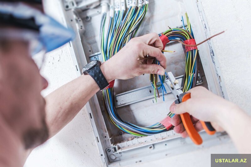 Köhnə binalarda elektrik xətlərinin yenilənməsi nədir?