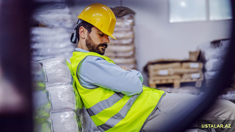 Usta işi yarımçıq qoyarsa nə etmək olar ?