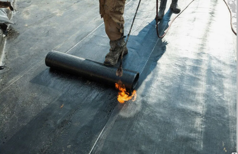 Tol örtüyünün üzərində gəzmək və ya yük qoymaq ona zərər verirmi?