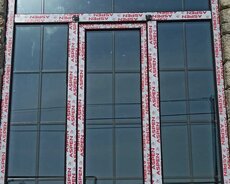 Plastik qapı və pəncərə sifarişi və təmiri