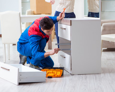 Mebel ustası yığılması təmiri