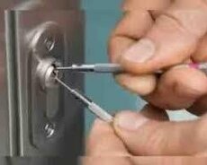 Qapı və Kilid Ustası