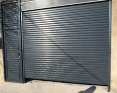 Əmircan qəsəbəsi Jalüz qapı