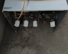 Kombi və peyatminutka təmir ustası. Usta