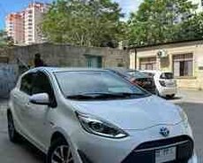 Toyota Aqua icarəsi