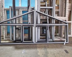 Plastik qapı və pəncərələr