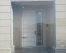Şüşə qapı təmiri