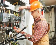 Elektrik ustası, Elektrik xidmətləri